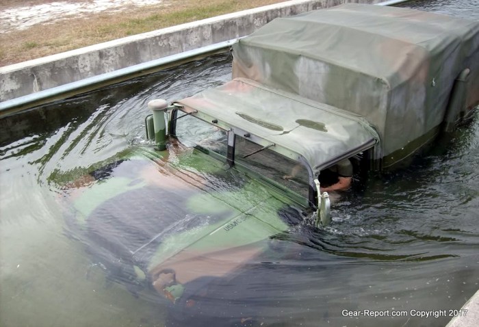 Hmmwv deep water fording kit